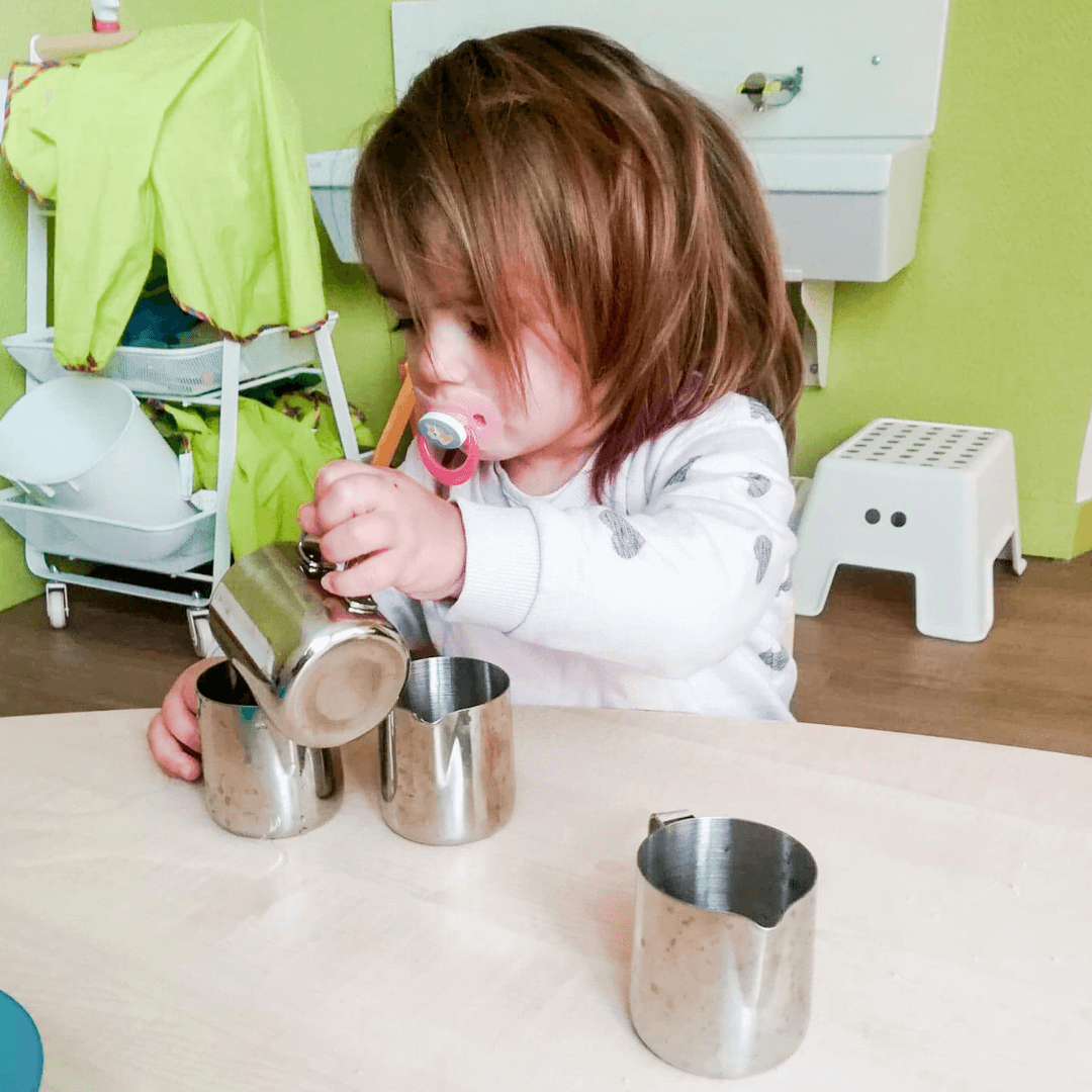 Les univers enchantés crèche étampes